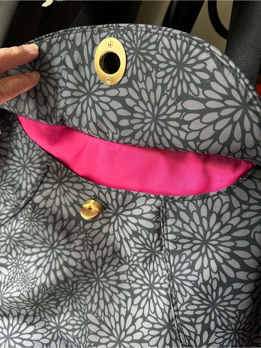 Baggalini Midnite Blossom Travel Tote - Picture 7 of 12
